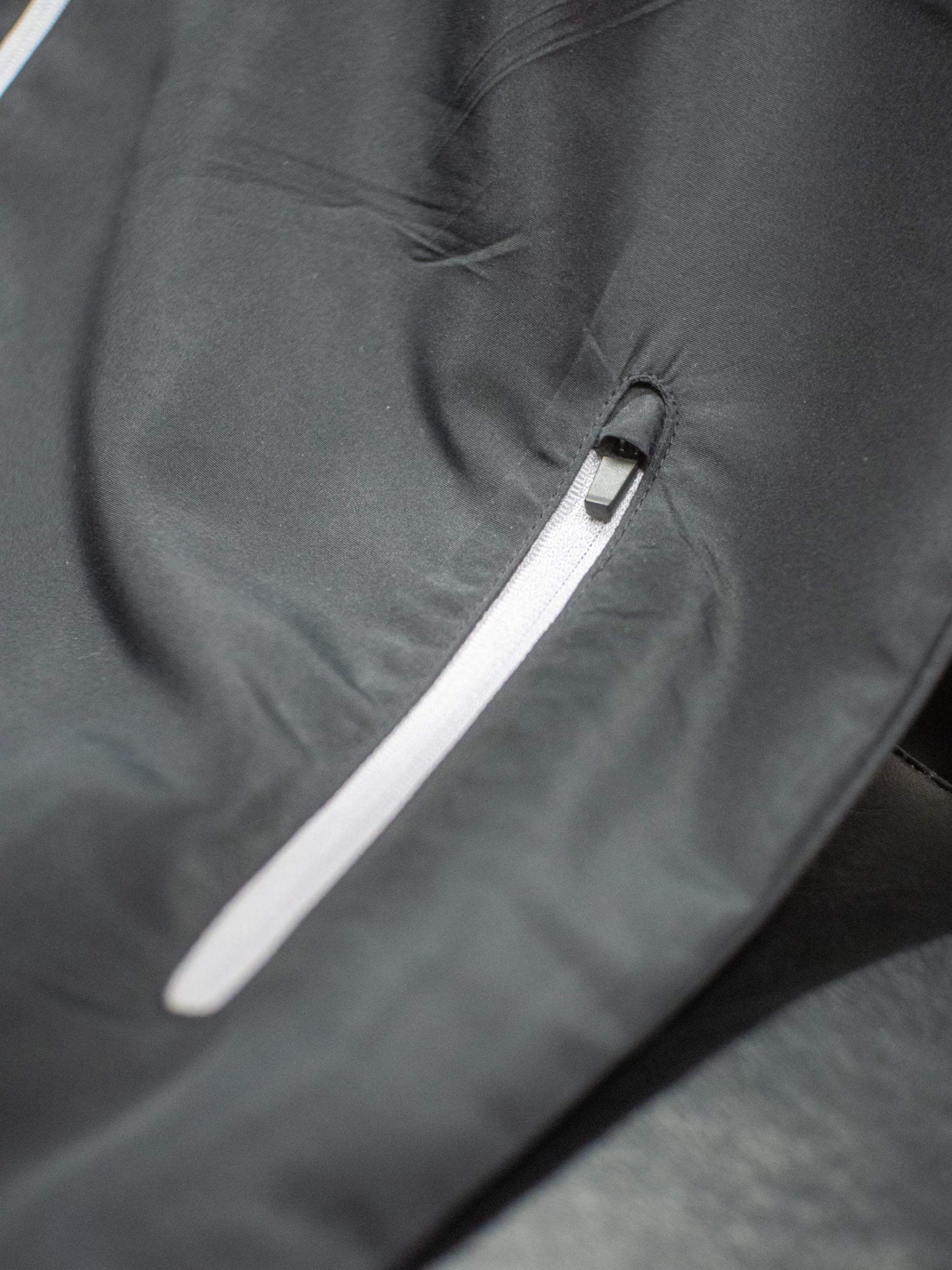 Reflective Running Jacket | MARA RC